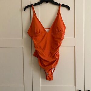 Cupshe Women’s bathing suit